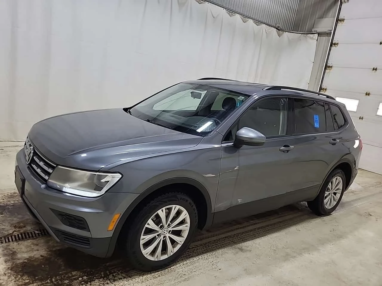 VW Tiguan * TRENDLINE * CARFAX * 2 КЛЮЧА