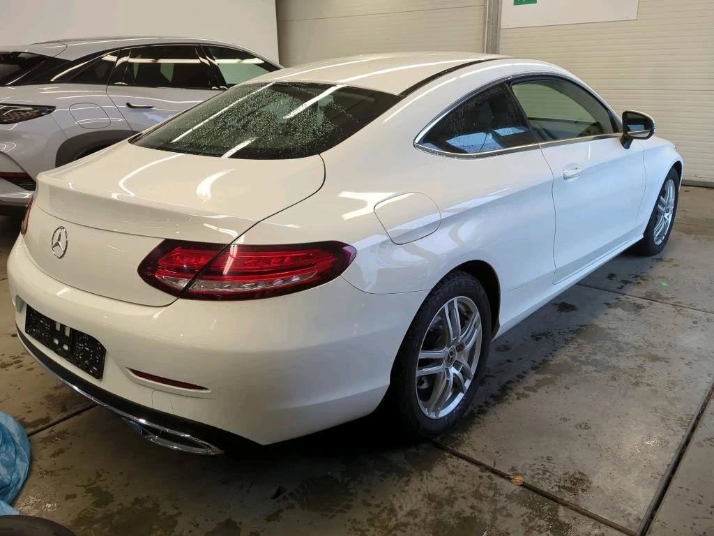 Land Rover Discovery C 220d , снимка 3 - Автомобили и джипове - 53999937