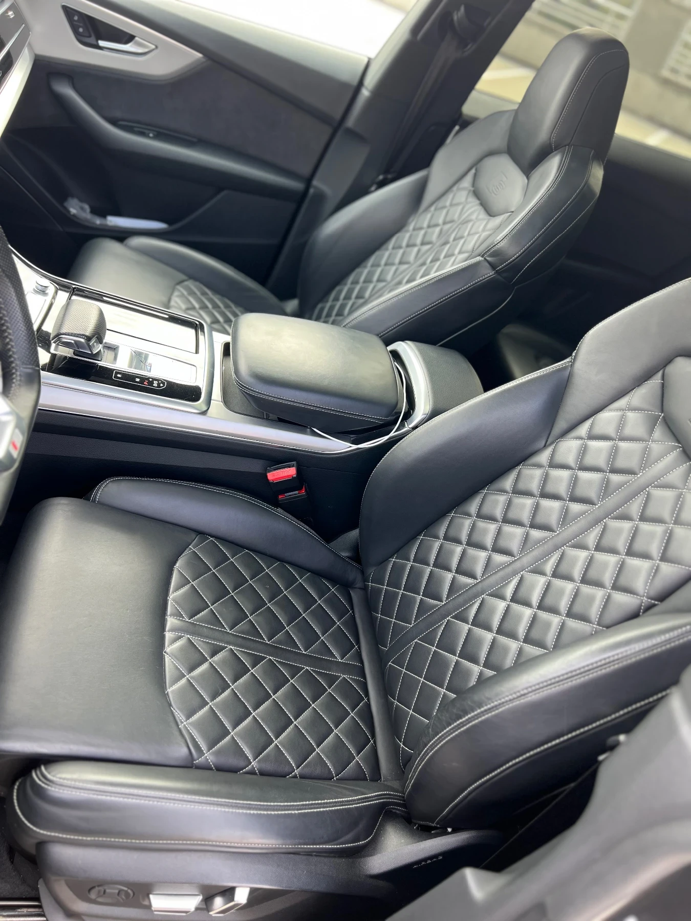 Audi Q8 3хS-line+ Shadow-Line, снимка 12 - Автомобили и джипове - 54330884