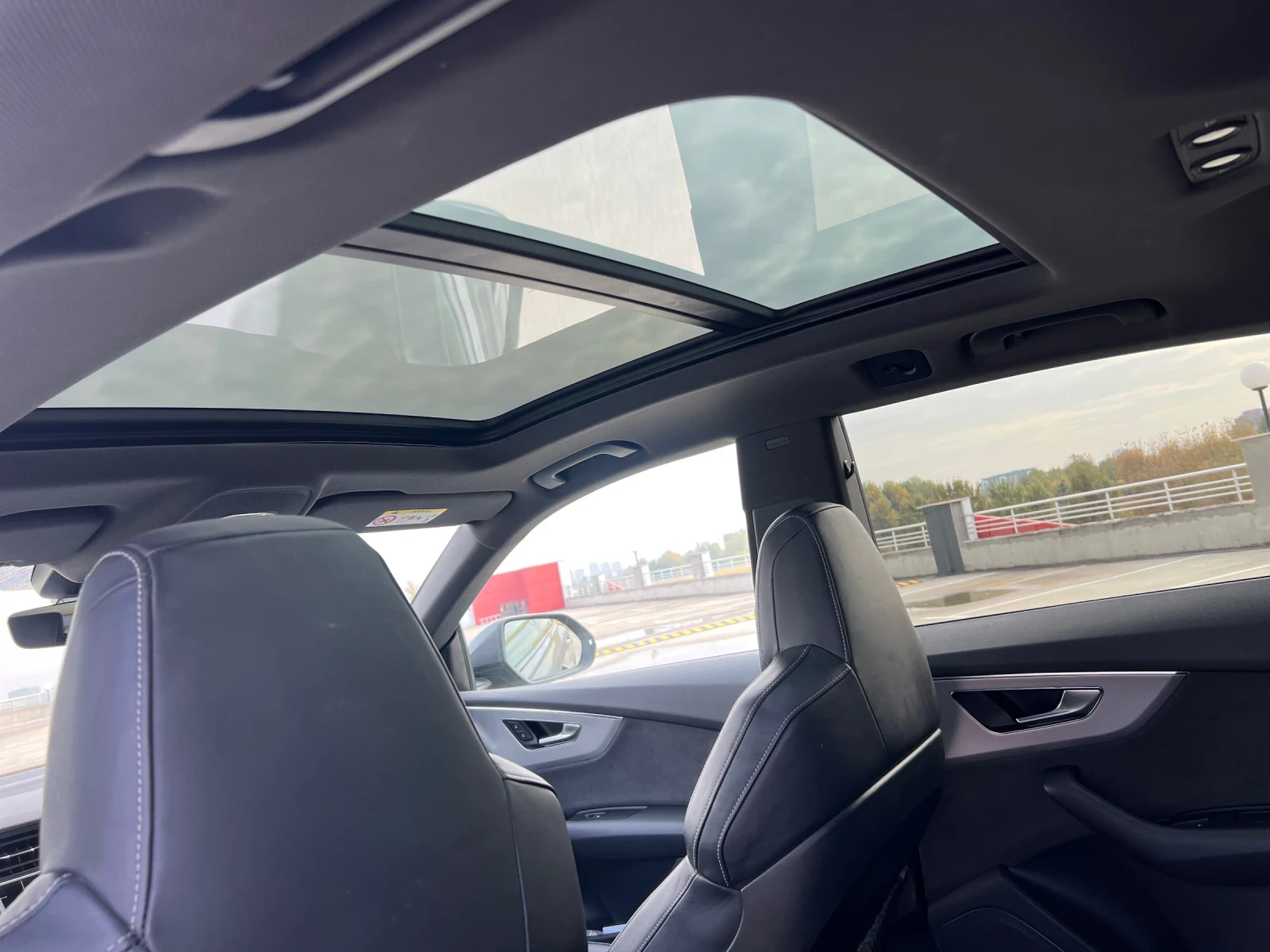 Audi Q8 3хS-line+ Shadow-Line, снимка 11 - Автомобили и джипове - 54330884