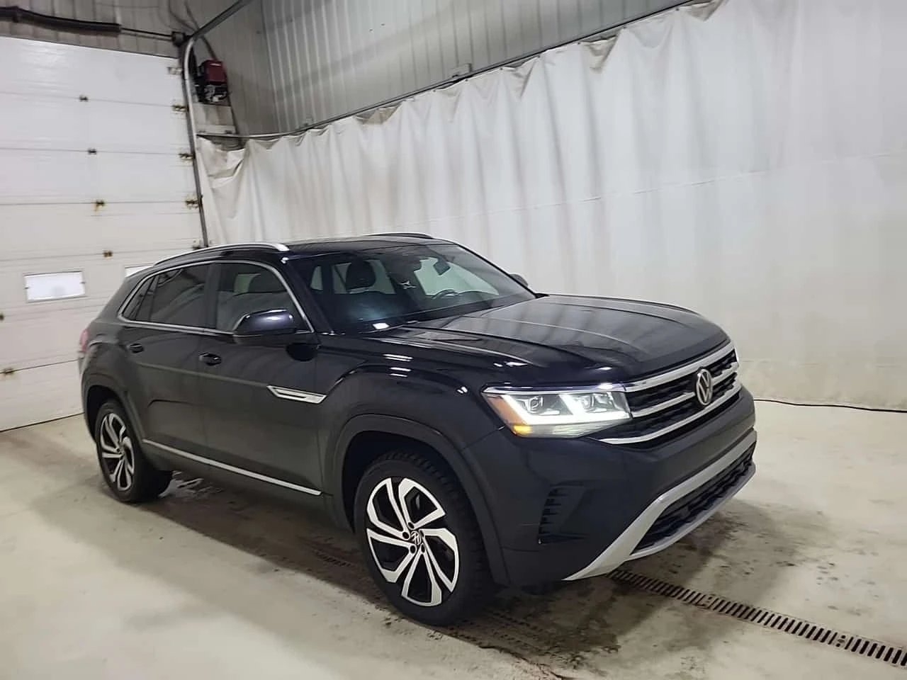 VW Atlas * HIGHLINE * ПОДГРЕВ* КАМЕРА* ПАНОРАМА* , снимка 2 - Автомобили и джипове - 54698960