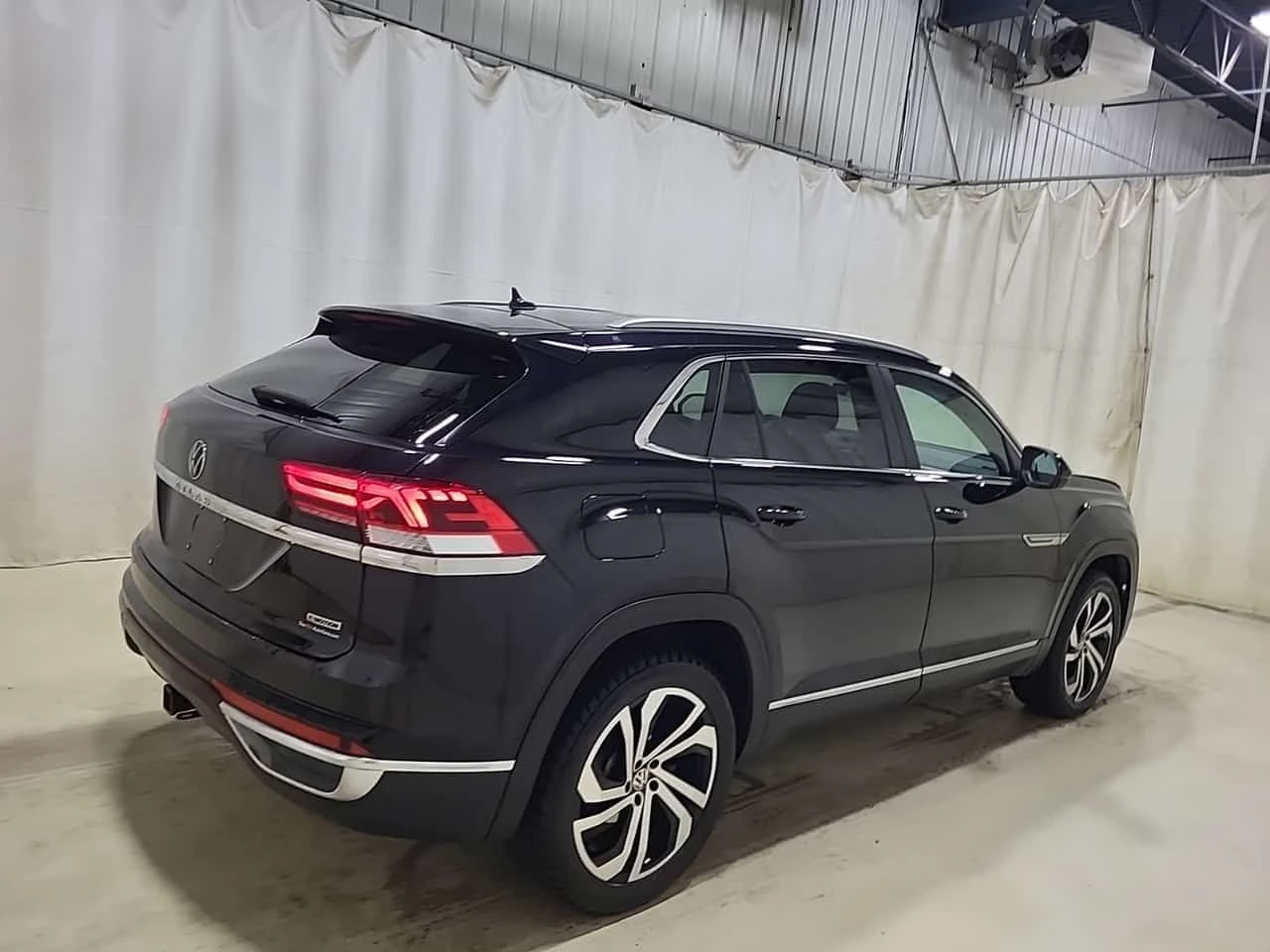 VW Atlas * HIGHLINE * ПОДГРЕВ* КАМЕРА* ПАНОРАМА* , снимка 3 - Автомобили и джипове - 54698960