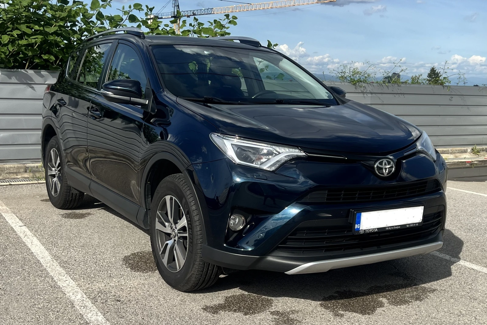 Toyota Rav4 Executive, снимка 2 - Автомобили и джипове - 54902129