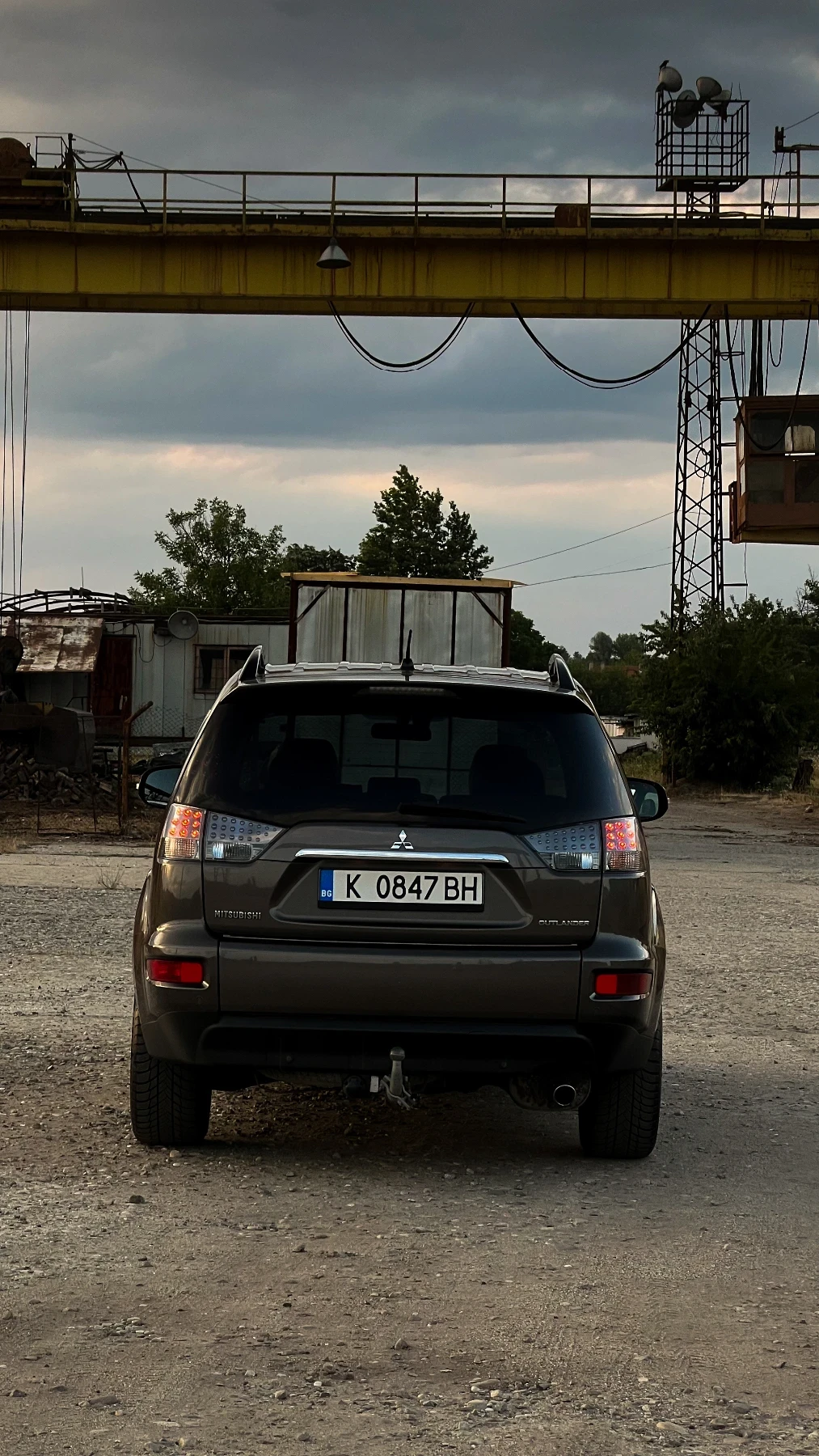 Mitsubishi Outlander 2.0 EURO 5 !!!, снимка 3 - Автомобили и джипове - 56031413