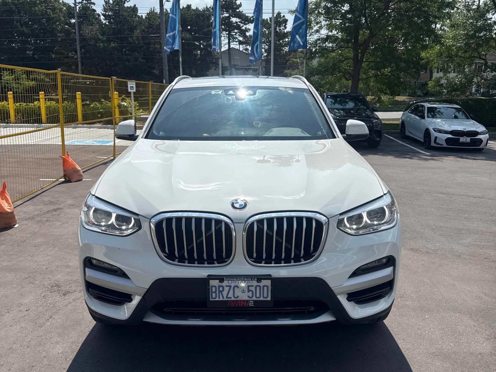 BMW X3 * xDrive30i * CARFAX * БЕЗ ПЪРВОНАЧАЛНА ВНОСКА, снимка 11 - Автомобили и джипове - 56093750