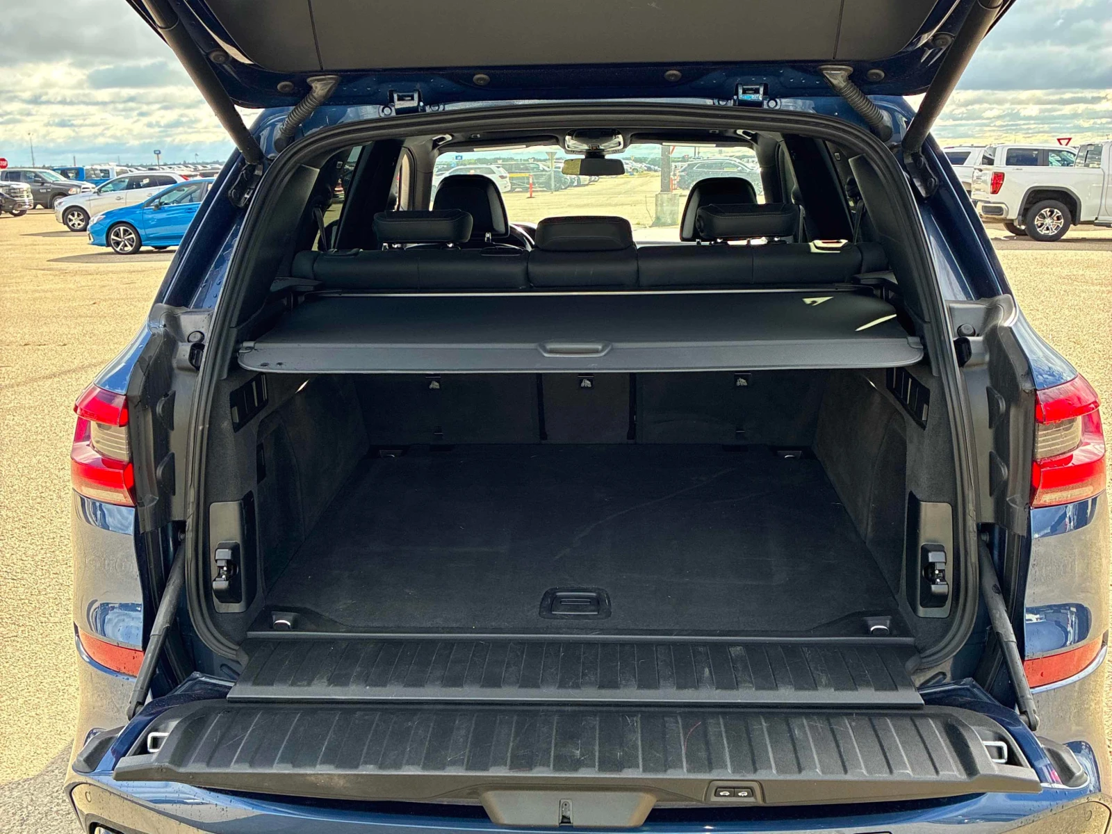 BMW X5 * M50i * АВТОКРЕДИТ БЕЗ ПЪРВОНАЧАЛНА ВНОСКА* , снимка 14 - Автомобили и джипове - 56150799