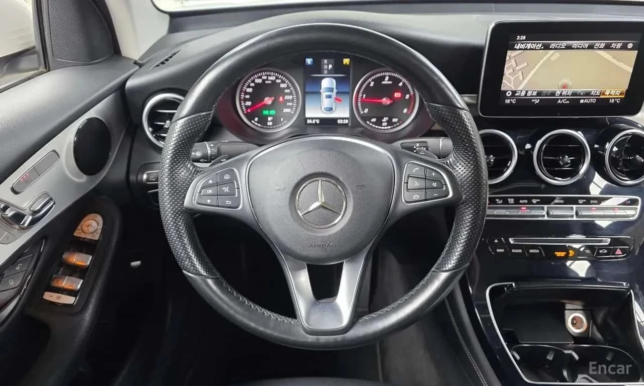 Mercedes-Benz GLC 220, снимка 14 - Автомобили и джипове - 56737067