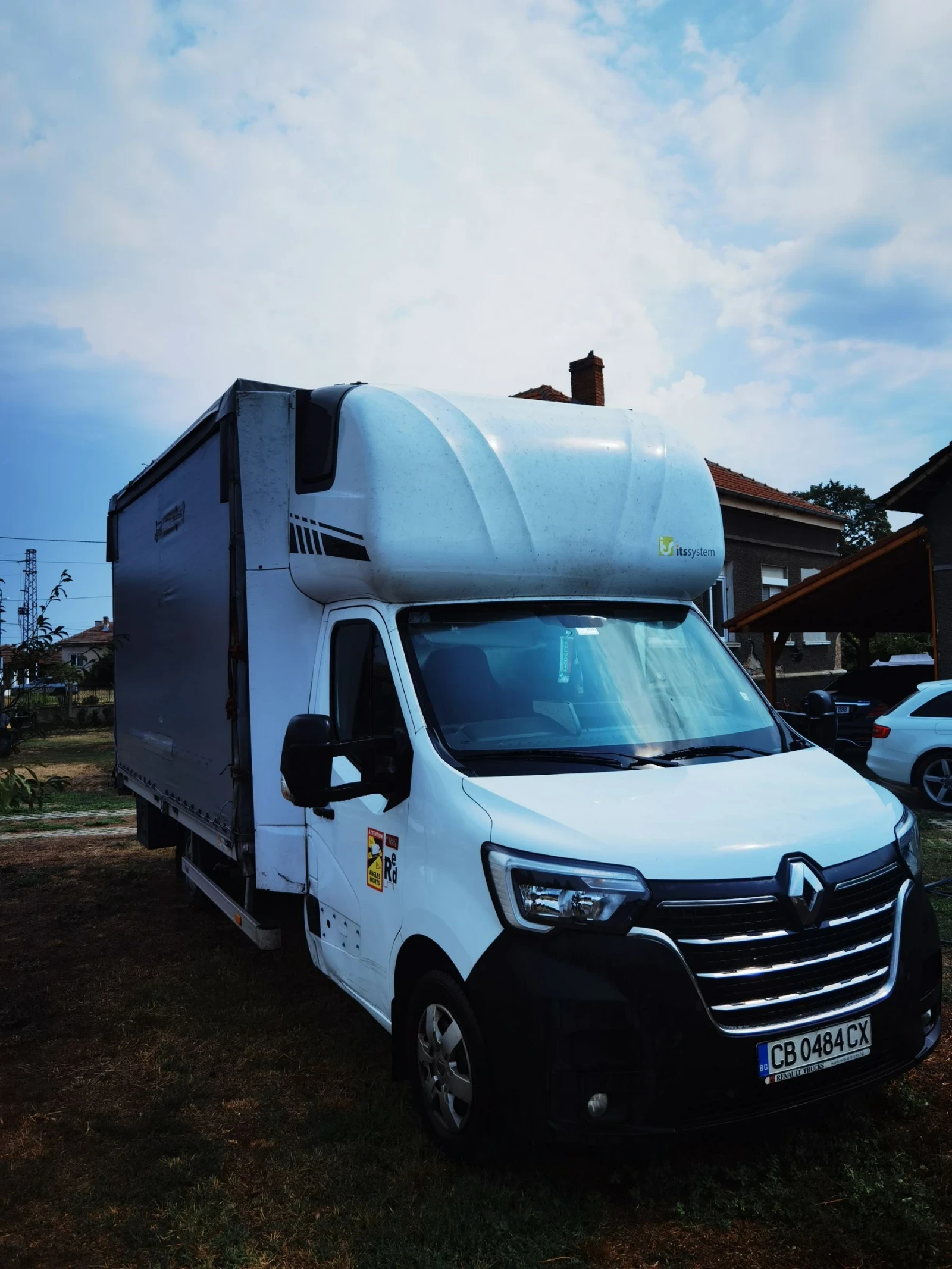 Renault Master 2.5TDI - изображение 2