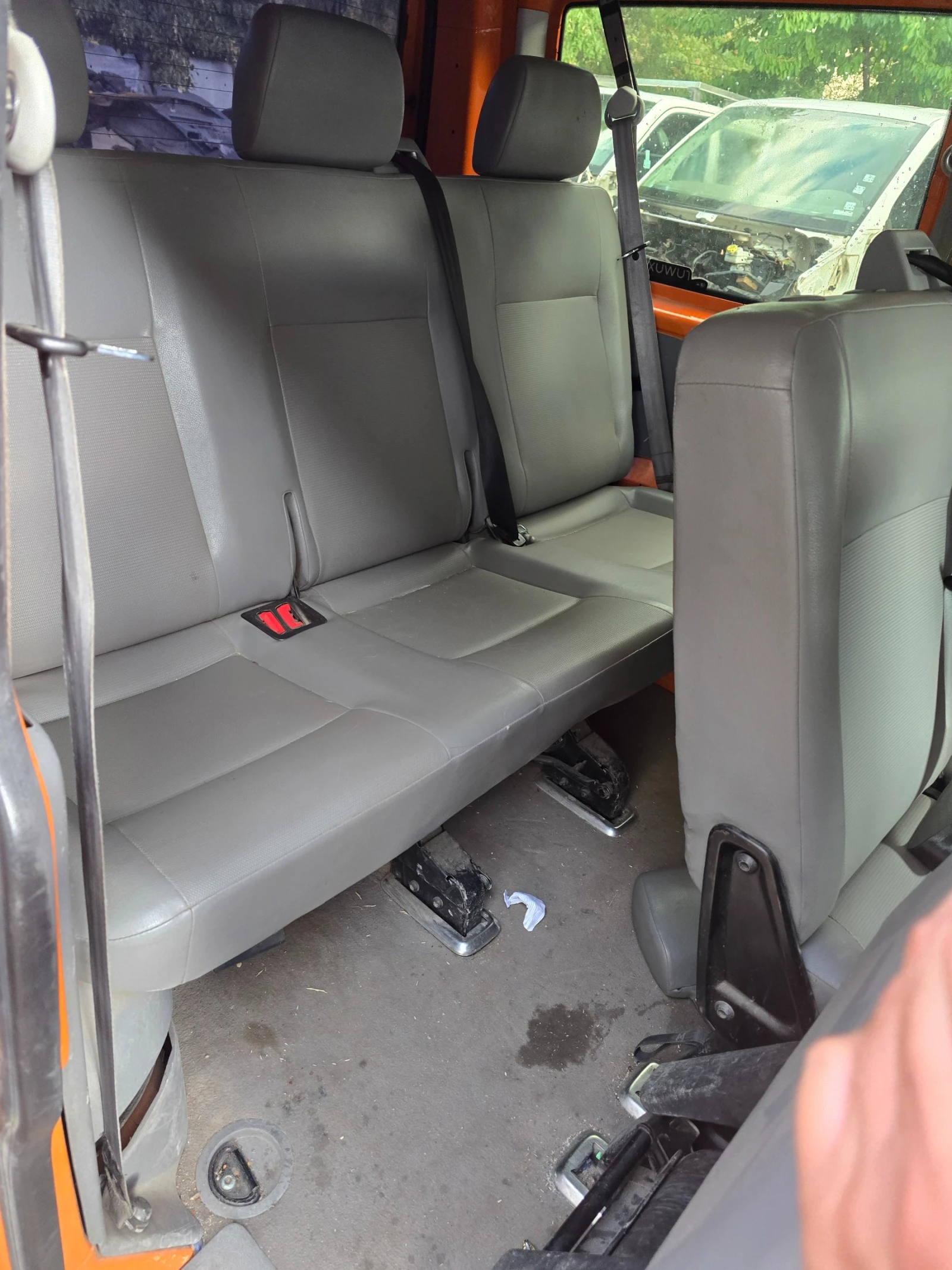 VW T5 2.5 TDI 131 PS AXD, снимка 9 - Бусове и автобуси - 55577650