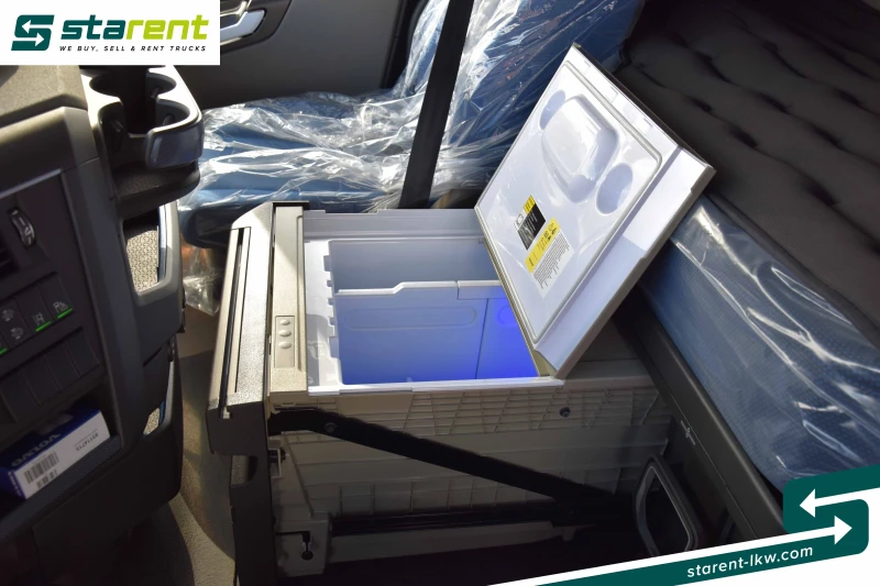 Volvo Fh LKW25046, снимка 17 - Камиони - 52737259