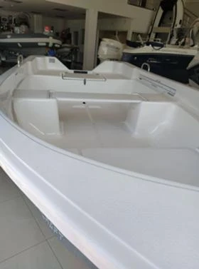 Лодка Собствено производство MEGGACRAFT 390, снимка 3