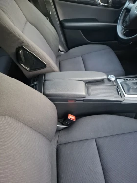 Mercedes-Benz C 200, снимка 5