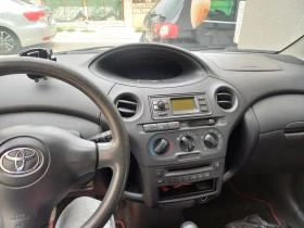 Toyota Yaris, снимка 2