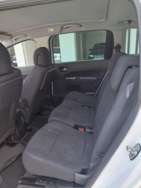 Peugeot 5008, снимка 11