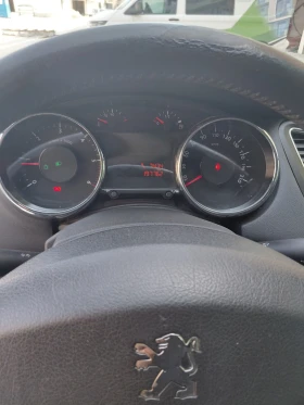 Peugeot 5008, снимка 12