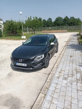 Volvo V60 D6 plug in hibrid, снимка 2