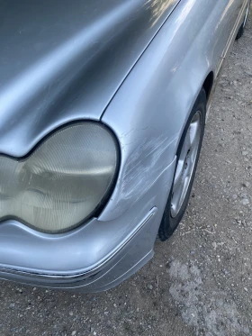 Обява за продажба на Mercedes-Benz C 180 ~1 999 лв. - изображение 5