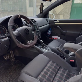 VW Golf | Mobile.bg    4