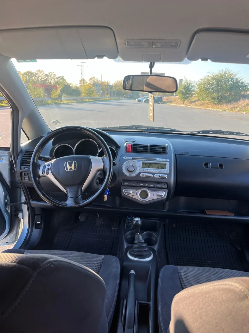 Honda Jazz Sport, снимка 9 - Автомобили и джипове - 47719351