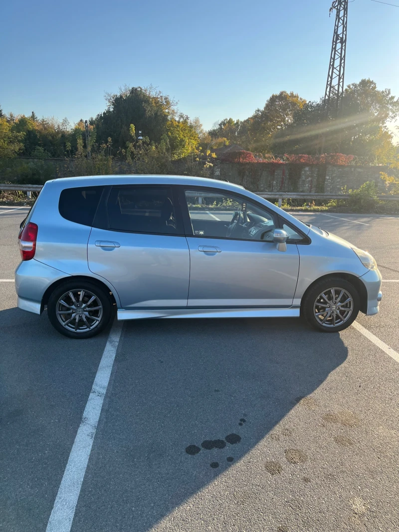 Honda Jazz Sport, снимка 4 - Автомобили и джипове - 47719351