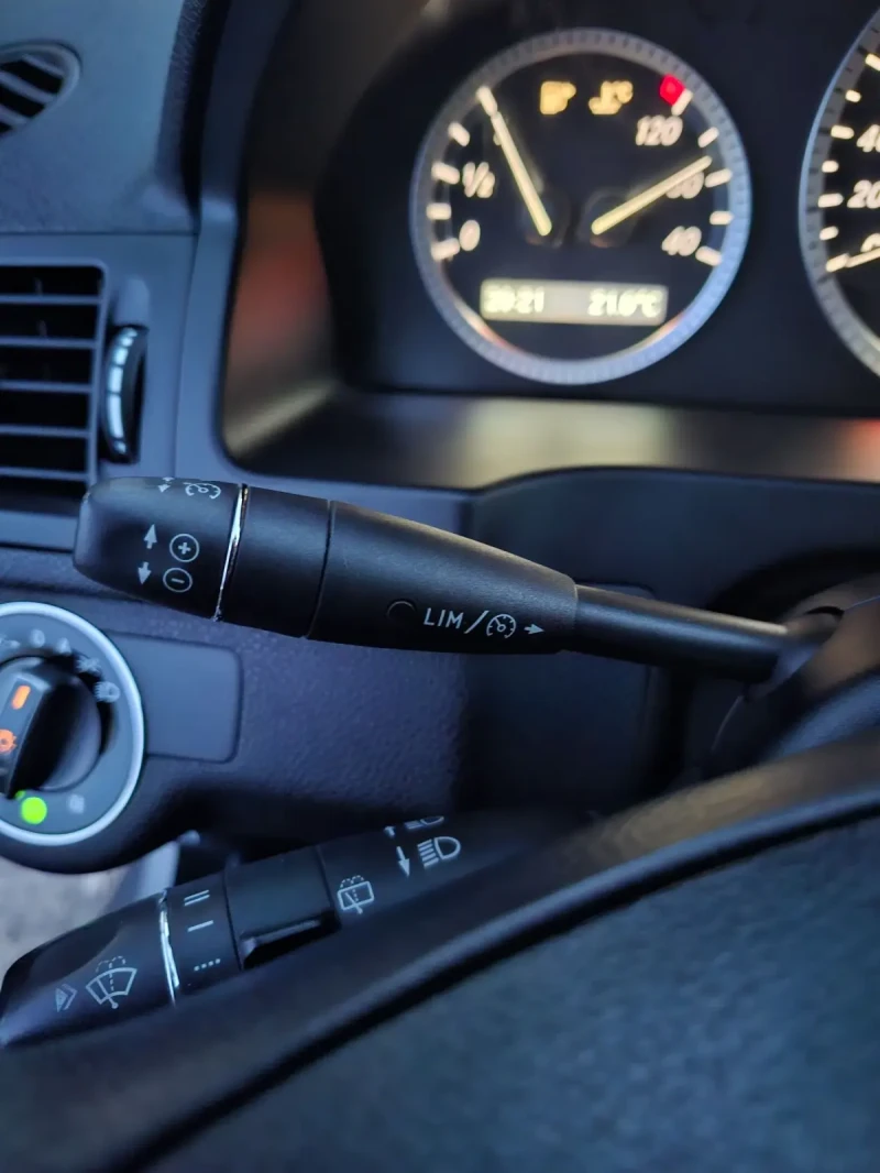 Mercedes-Benz C 200 CDI, снимка 17 - Автомобили и джипове - 52632388