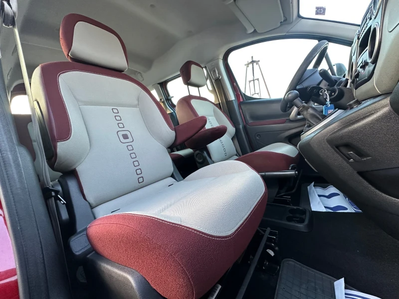 Citroen Berlingo 1.6, снимка 7 - Автомобили и джипове - 49267160