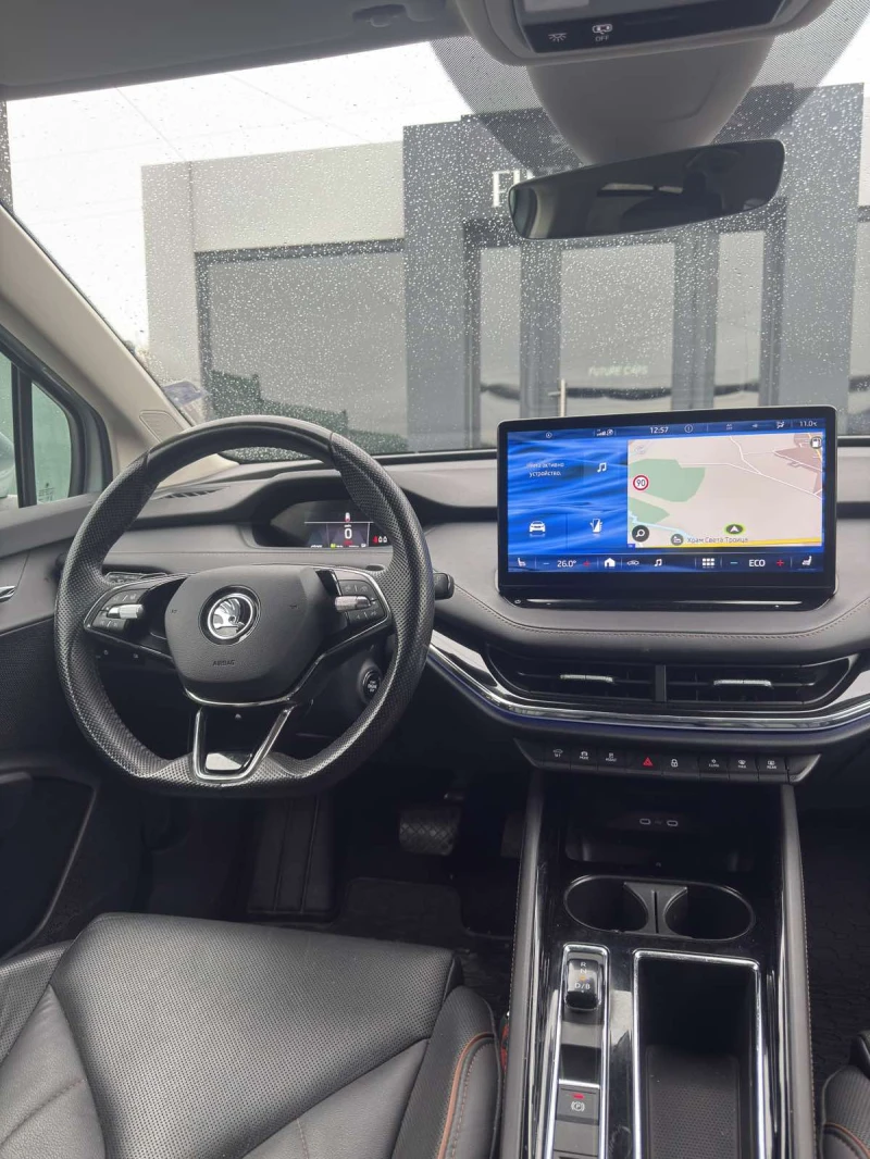 Skoda Enyaq 1ST EDITION/CAMERA/DISTRONIC PLUS/ТЕГЛИЧ/SOH94%, снимка 8 - Автомобили и джипове - 53001279