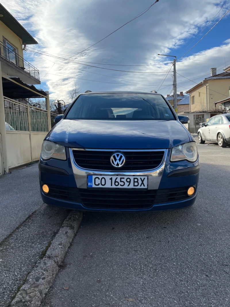 VW Touran 1.9 Tdi 105, снимка 2 - Автомобили и джипове - 53041779
