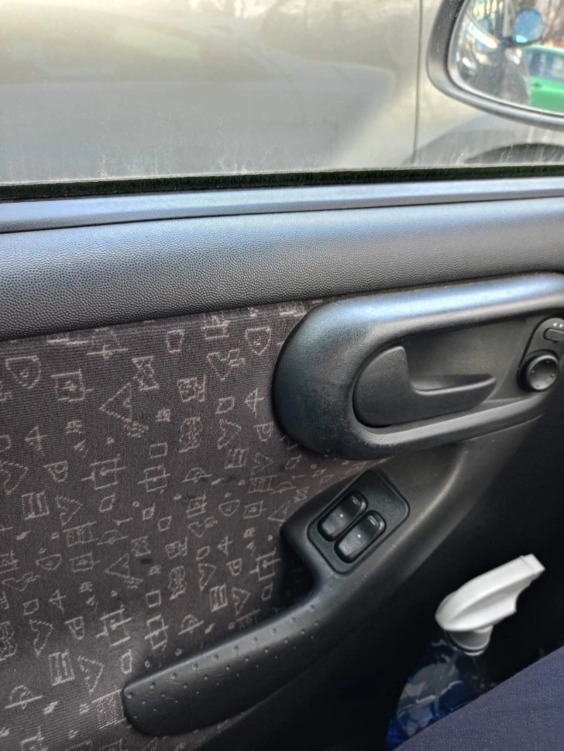 Opel Corsa, снимка 4 - Автомобили и джипове - 53139560