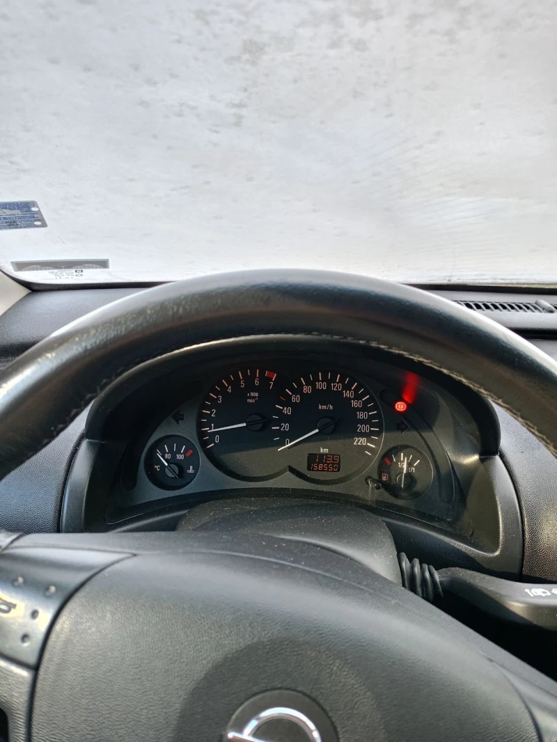 Opel Corsa, снимка 6 - Автомобили и джипове - 53139560