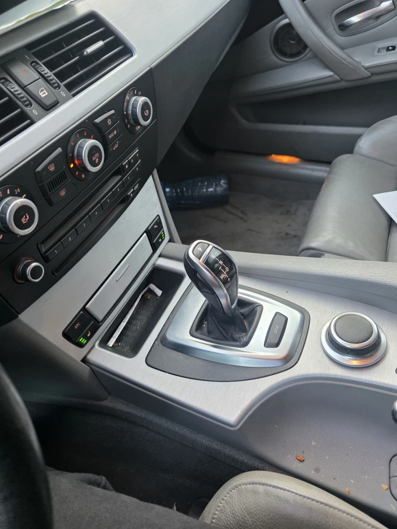 BMW 535 d 286 * Individual * Sat * Headup * Distronic * Пе, снимка 9 - Автомобили и джипове - 53142389