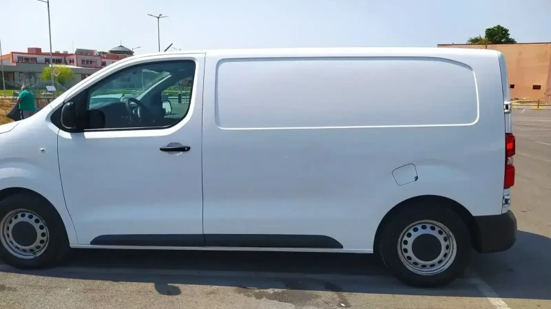 Peugeot Expert товарен, снимка 5 - Автомобили и джипове - 53274089