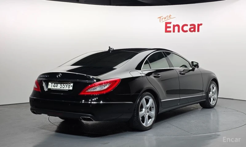 Mercedes-Benz CLS 350, снимка 2 - Автомобили и джипове - 53236090