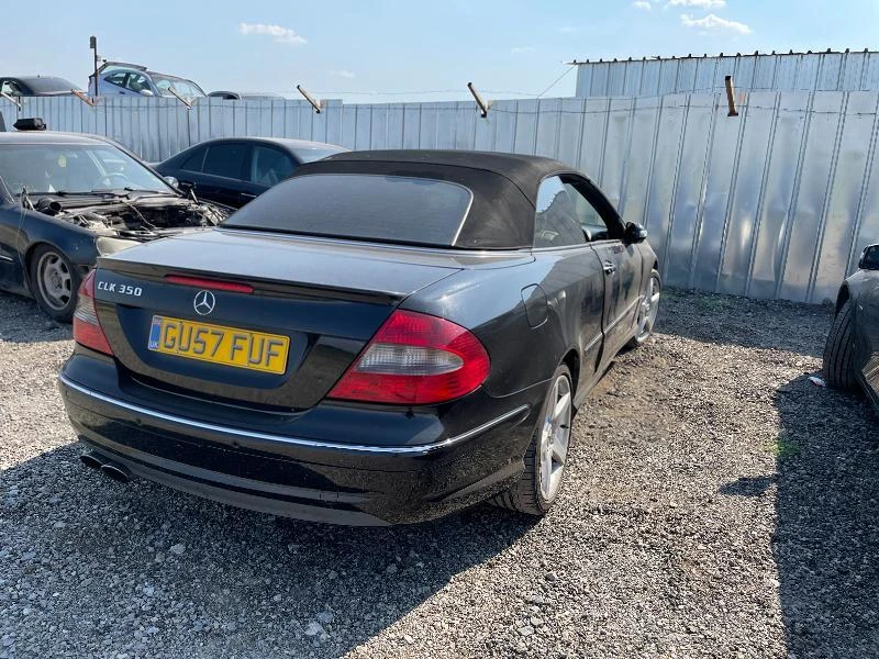 Mercedes-Benz CLK 350 бензин 115 Хил км мотор , снимка 2 - Автомобили и джипове - 34208986