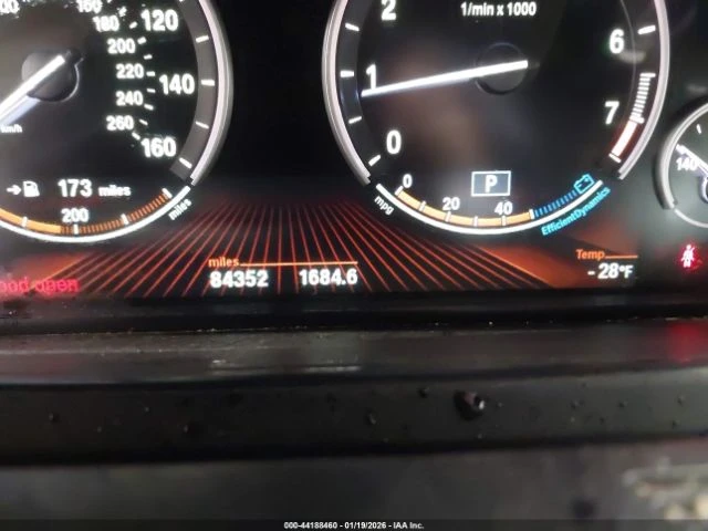 BMW 650 SAT кутия* Адапт. окачване* Обдух* Подгрев* Кейлес, снимка 14 - Автомобили и джипове - 53443960