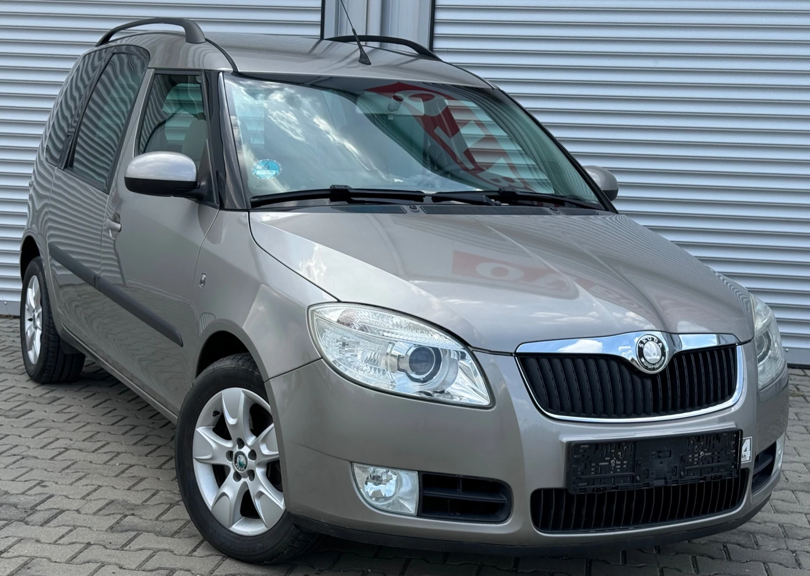 Skoda Roomster 1, 6i 105ps, 149275км., клима, подгрев, борд, мулт - изображение 4