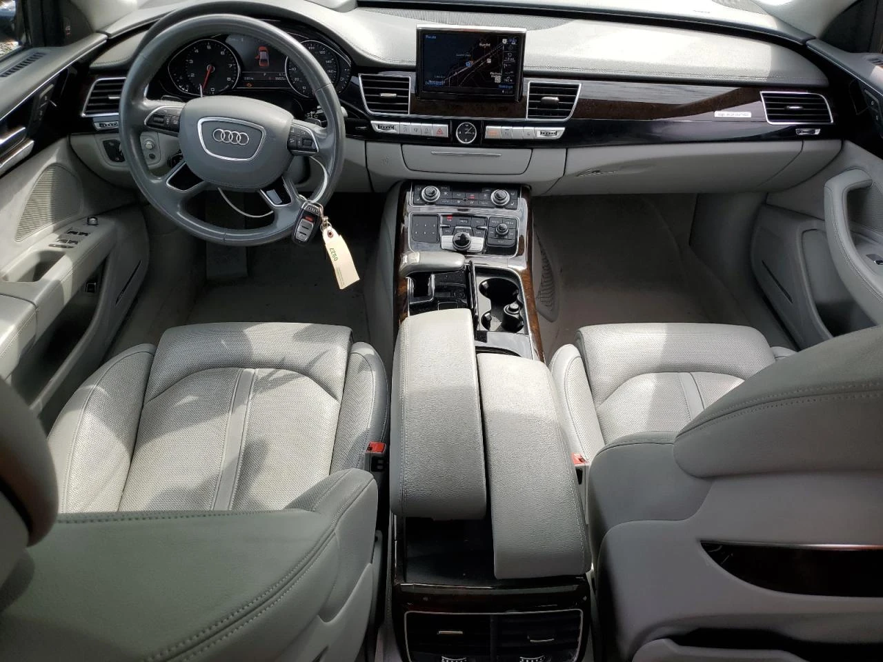 Audi A8 L QUATTRO 3.0L/ DISTRONIC/ОБДУХВАНЕ - изображение 7