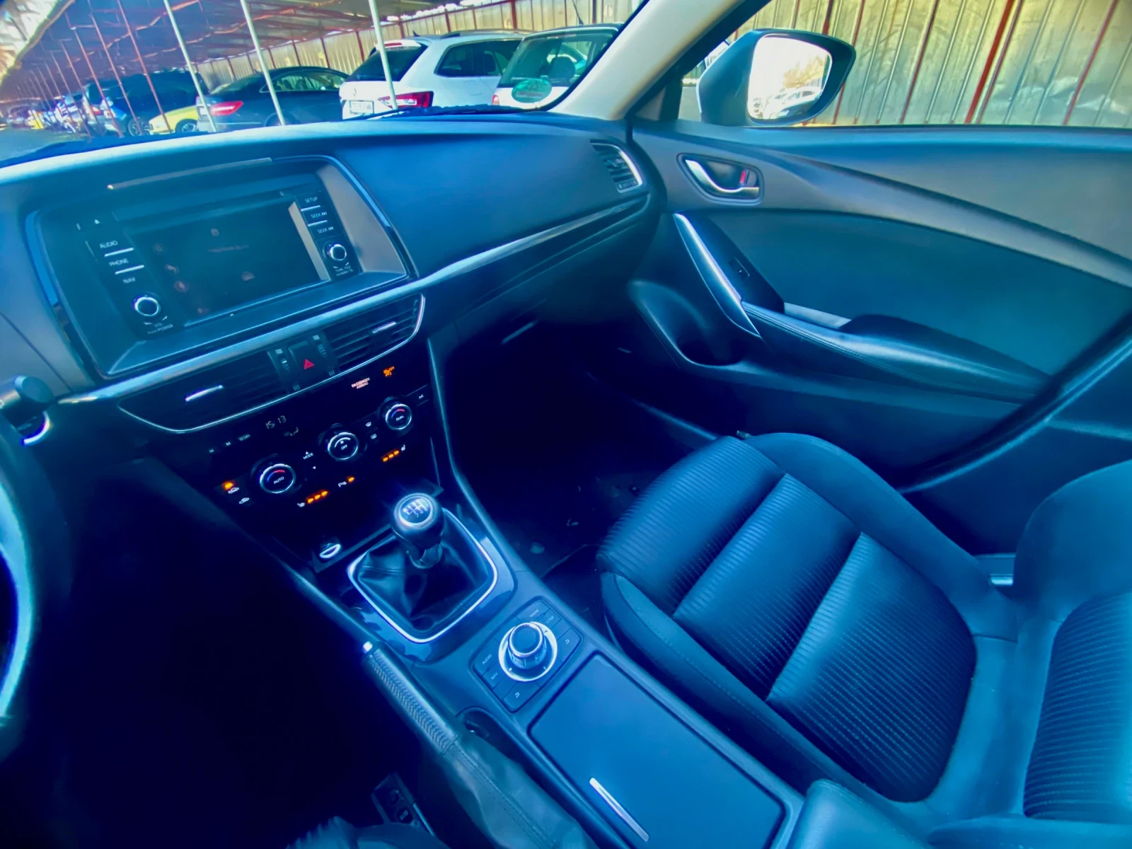 Mazda 6 Skyactiv 2.2 Нов Внос - изображение 10