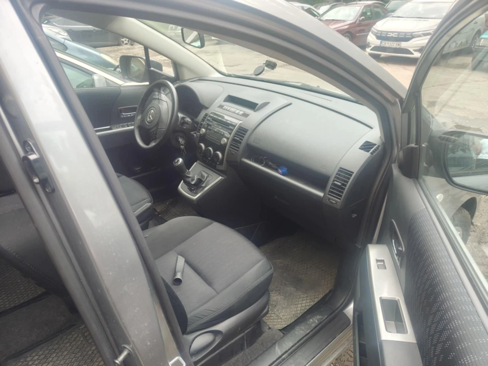 Mazda 5  - изображение 4