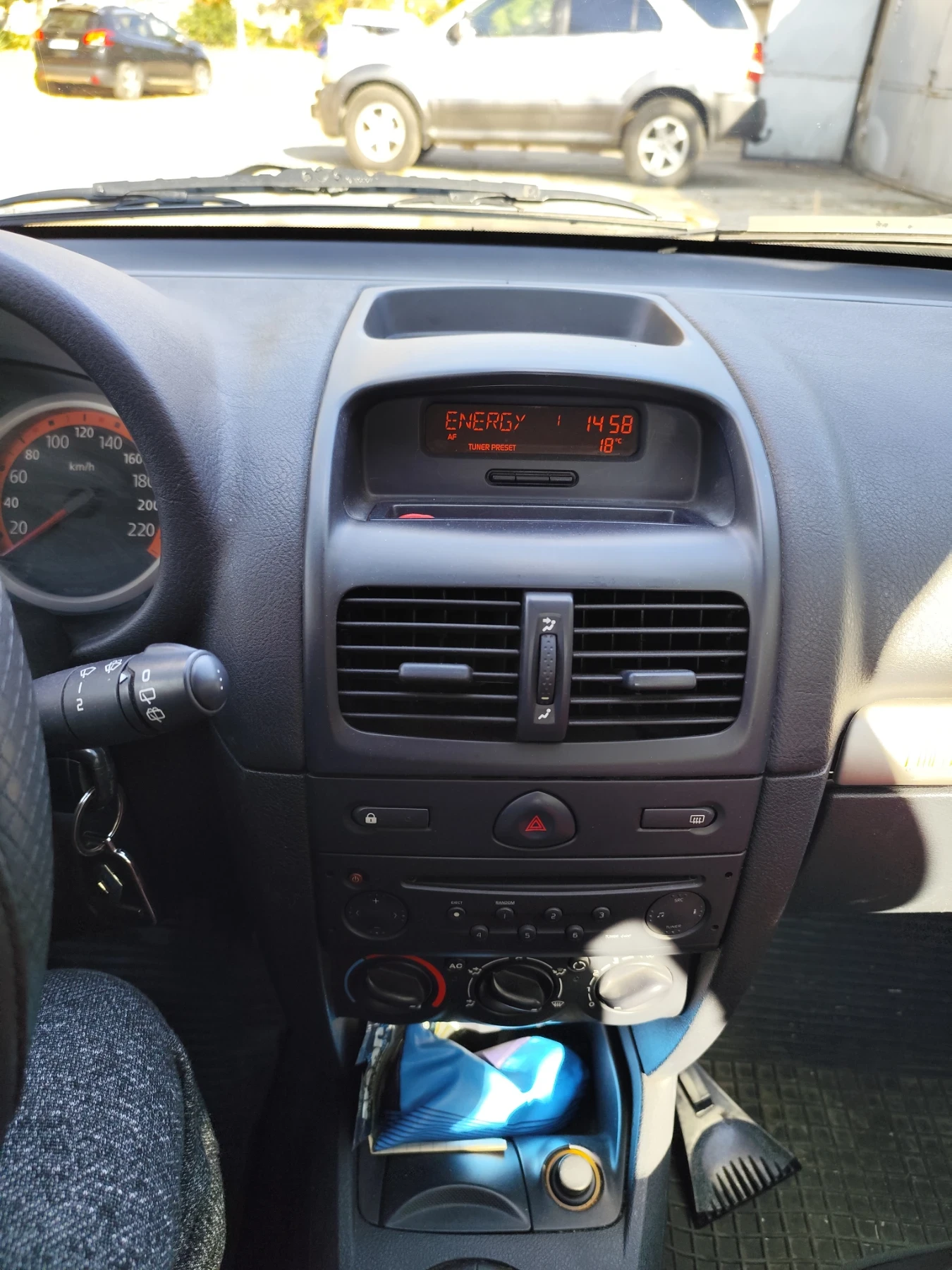 Renault Clio 2 - изображение 9
