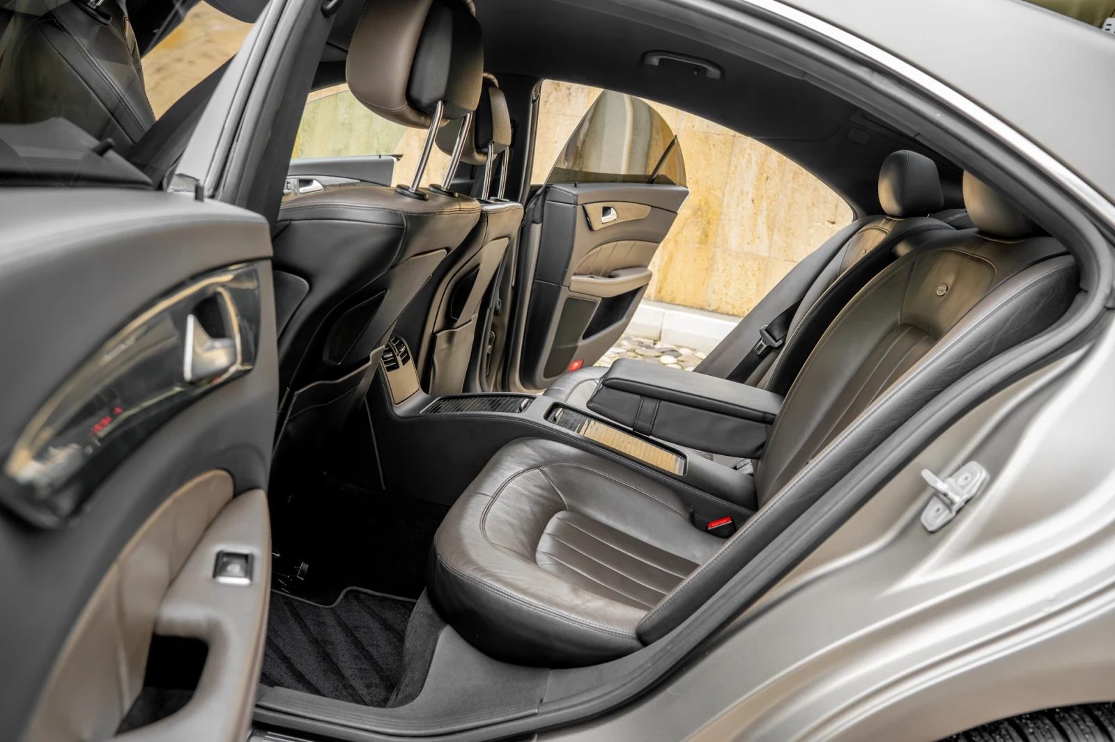 Mercedes-Benz CLS 350 BE EDITION 1// DESIGNO EXCLUSIVE// AMG// MAGNO//  - изображение 10