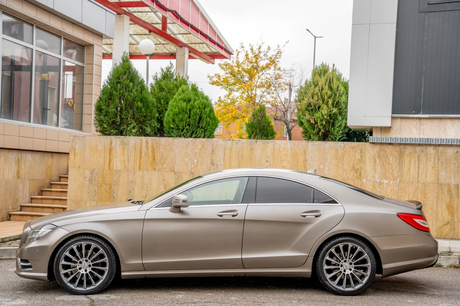 Mercedes-Benz CLS 350 BE EDITION 1// DESIGNO EXCLUSIVE// AMG// MAGNO//  - изображение 5