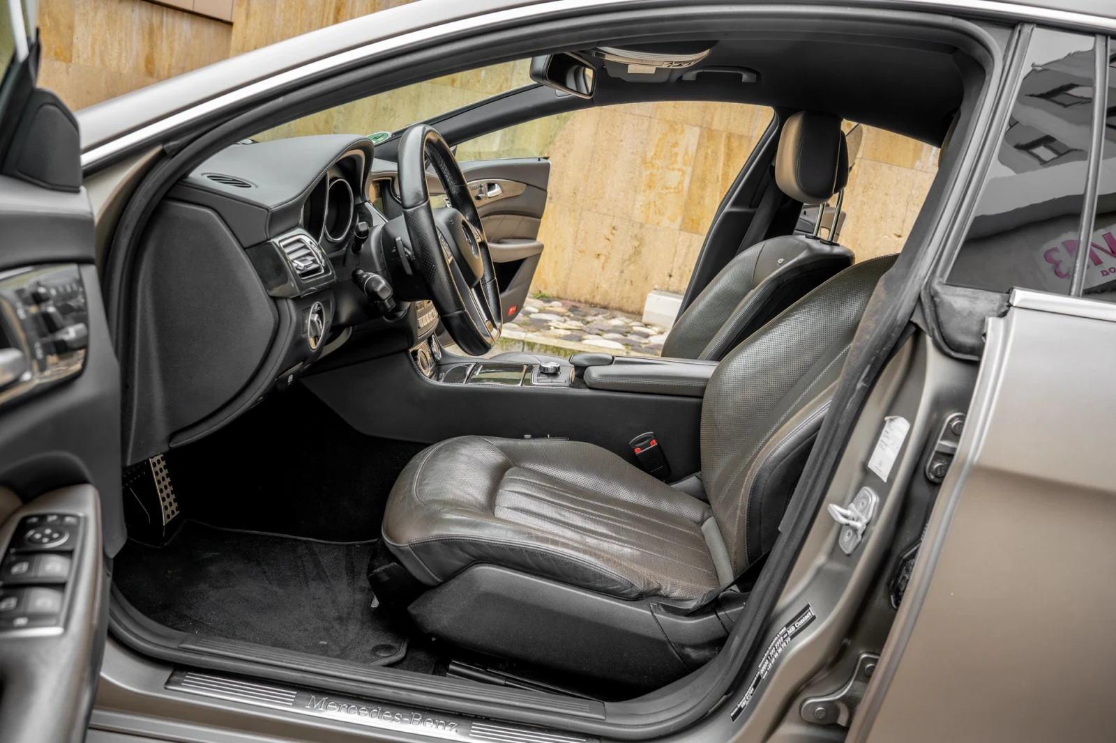 Mercedes-Benz CLS 350 BE EDITION 1// DESIGNO EXCLUSIVE// AMG// MAGNO//  - изображение 8