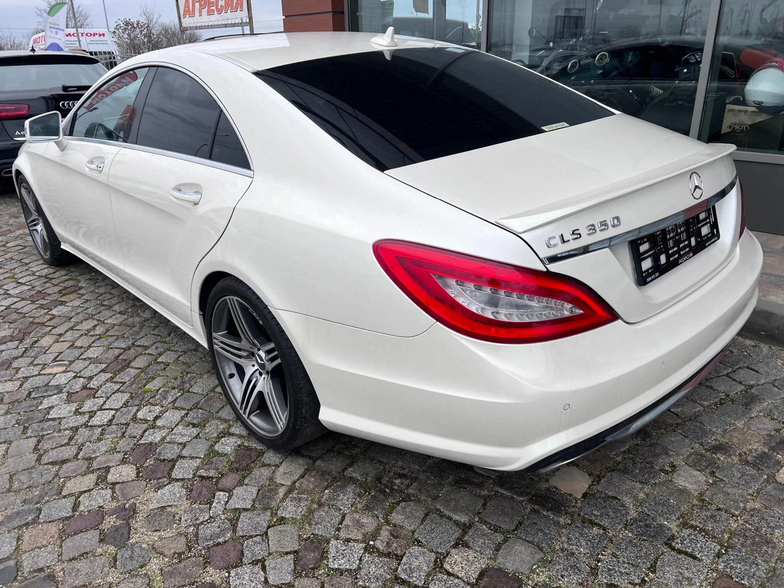 Mercedes-Benz CLS 350 120000км Япония - изображение 6