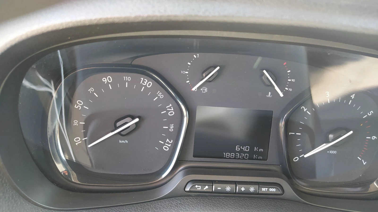 Peugeot Expert ������� | Mobile.bg � ����������� 11