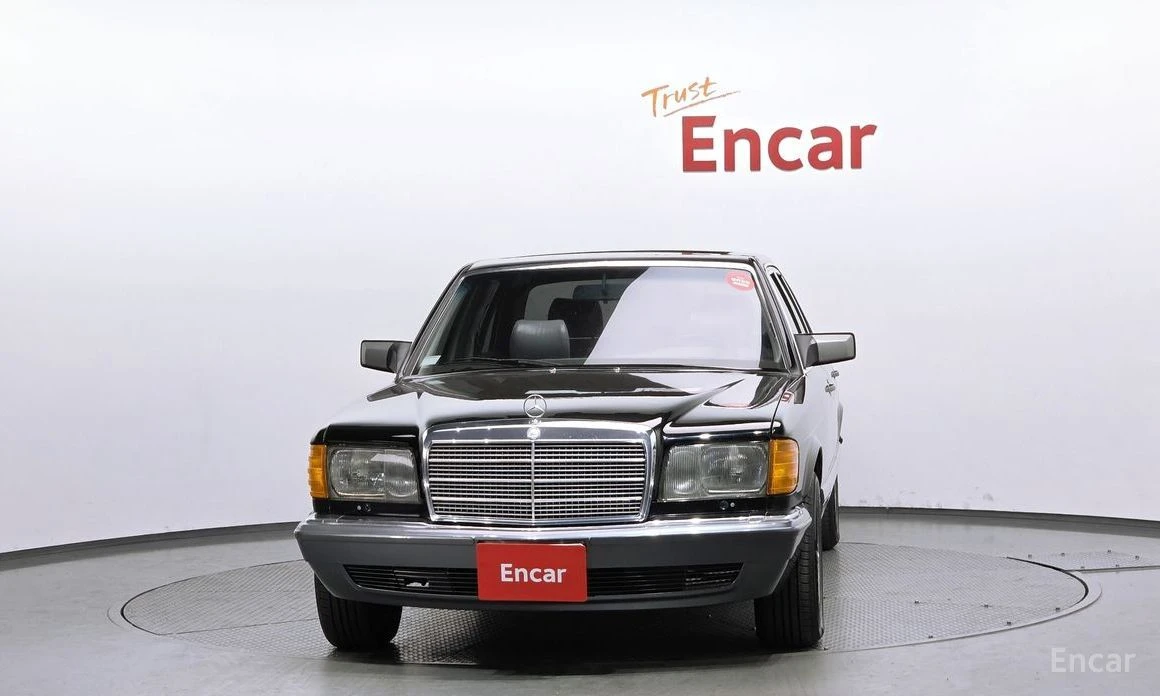 Mercedes-Benz 560  - изображение 3