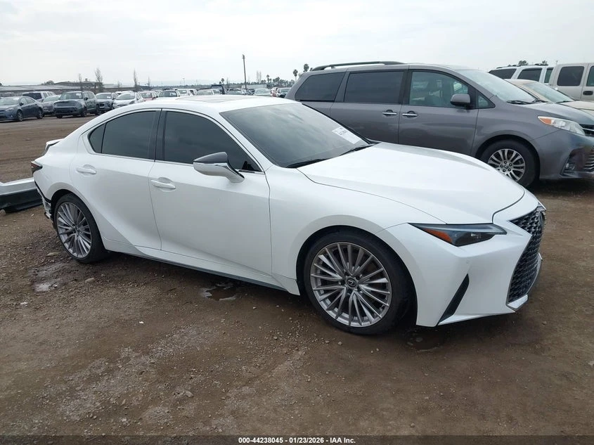 Lexus IS 300 2.0L I-4 DI, DOHC, VVT, TURBO, 241HP Rear Wheel | Mobile.bg � ����������� 1