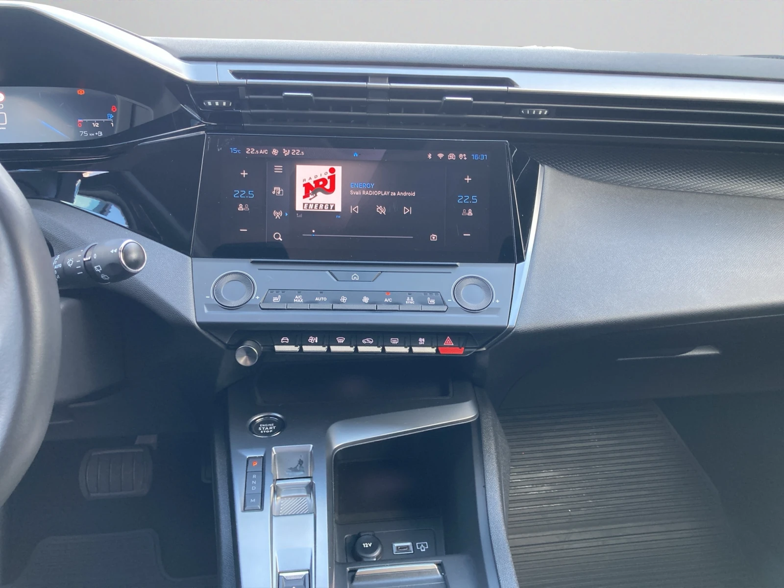 Peugeot 308 ACTIVE PACK 1, 2 PureTech 130 EAT8 EURO 6.4, снимка 14 - Автомобили и джипове - 54447945