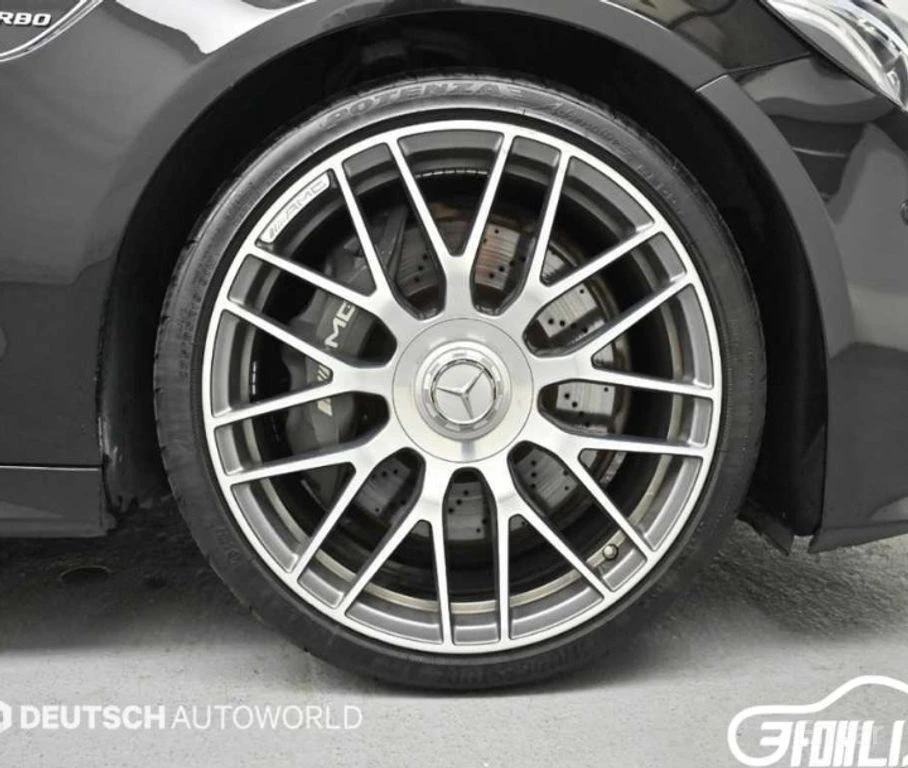 Mercedes-Benz C 63 AMG КОЖА* ПОДГРЕВ* 360* HEAD UP* LINE ASS* PANO* AMBIE, снимка 5 - Автомобили и джипове - 54662972