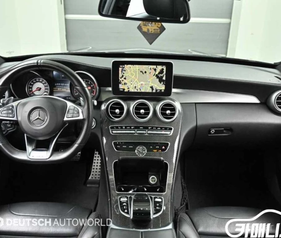 Mercedes-Benz C 63 AMG КОЖА* ПОДГРЕВ* 360* HEAD UP* LINE ASS* PANO* AMBIE, снимка 7 - Автомобили и джипове - 54662972